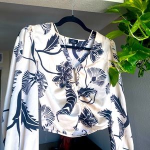 The cutest blouse